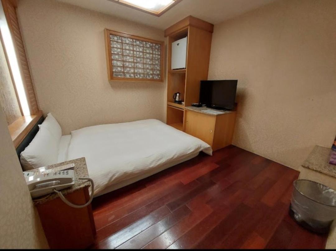 Gawa Hotel Тайпей Екстериор снимка